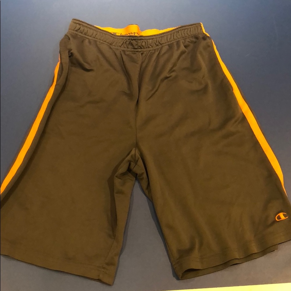 Athletic shorts